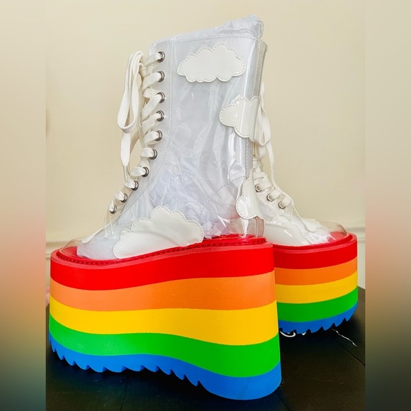 NIB Size 6 Dolls Kill Current Mood Happy Daze Platforms - Picture 12 of 16